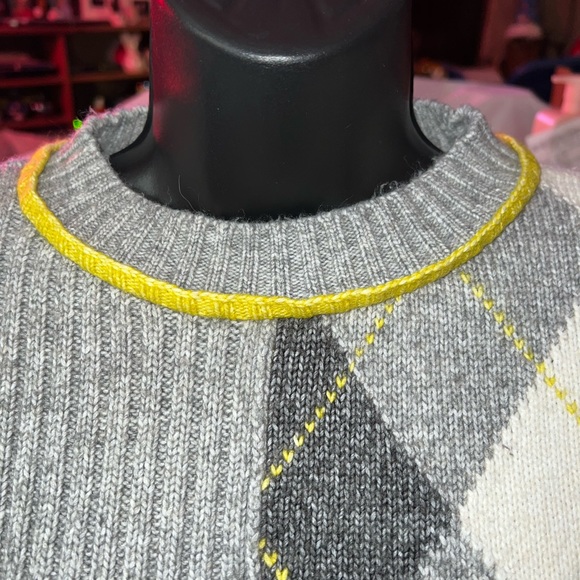 Pringle Of Scotland & H&M Sweater - Picture 2 of 9